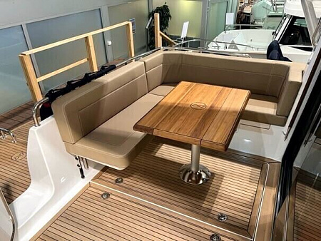 Nimbus 365 Coupe
